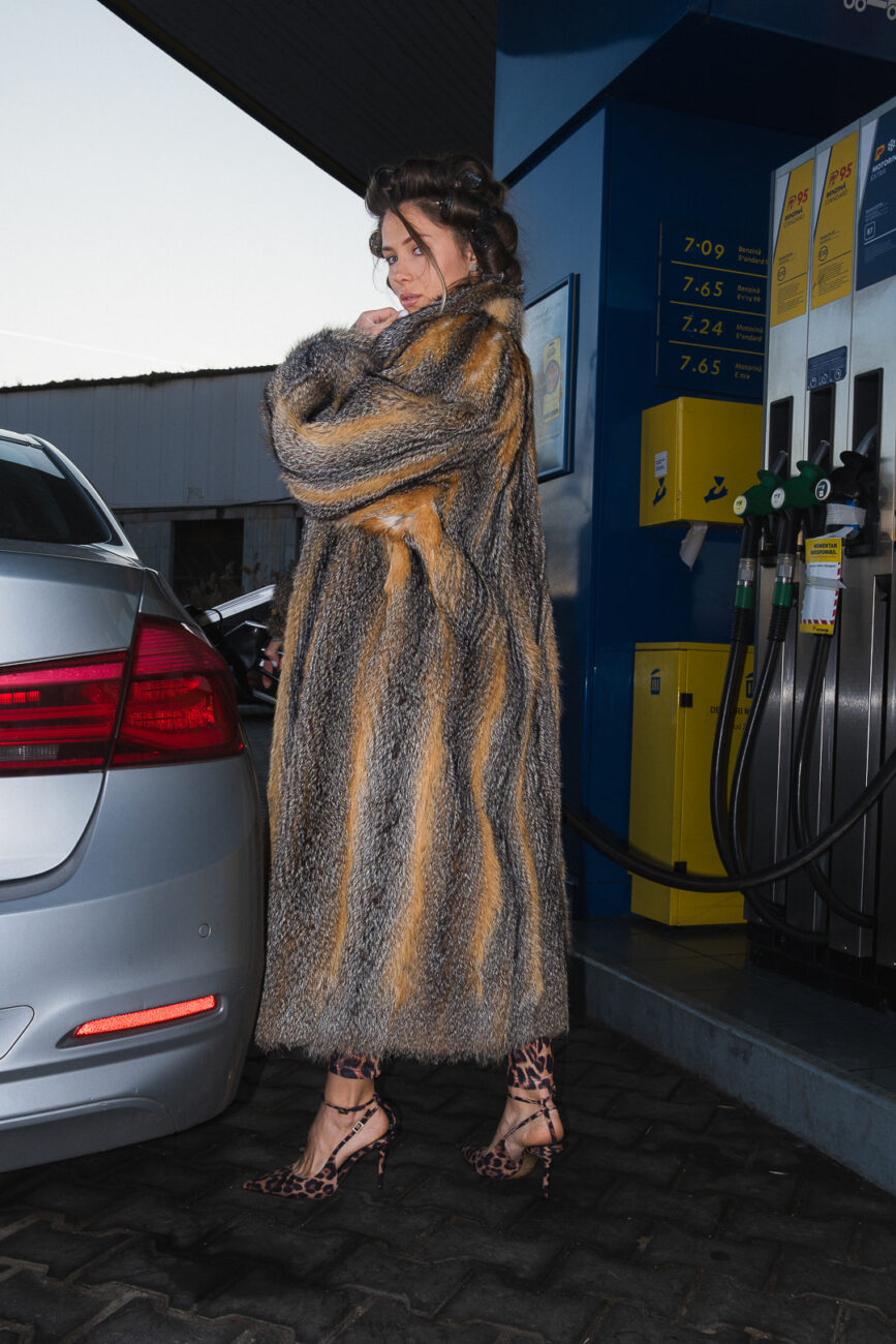 Long canadian fox coat